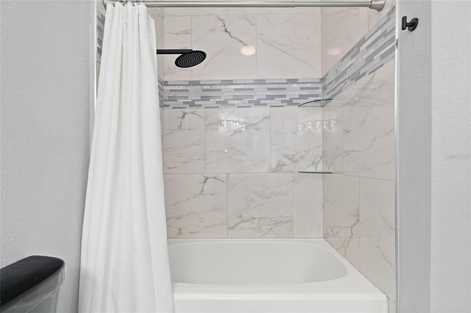 Image 17 of 36 For 4333 Bayside Village Drive 110