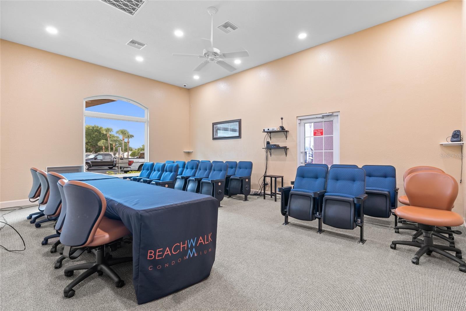 Image 31 of 36 For 4333 Bayside Village Drive 110