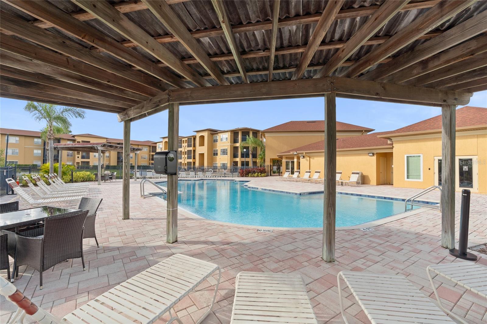 Image 4 of 36 For 4333 Bayside Village Drive 110