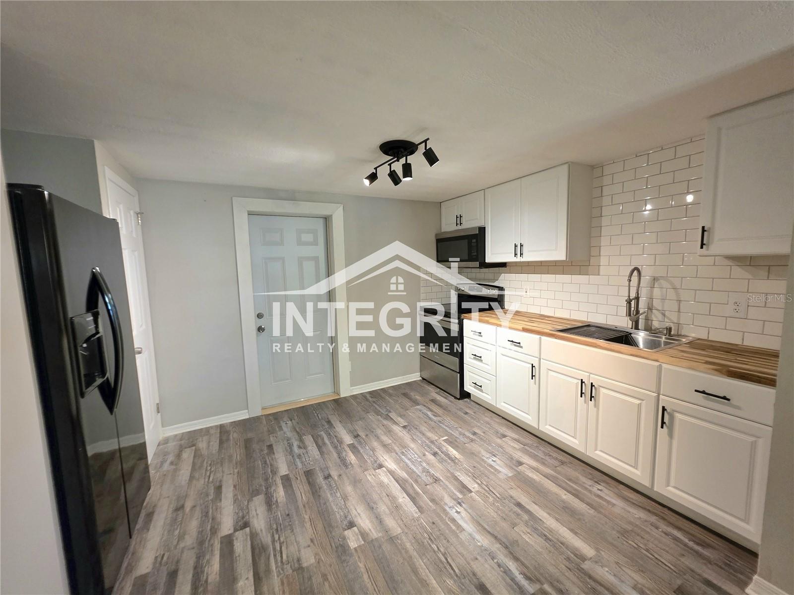 Image 7 of 20 For 3612 Phillips Street