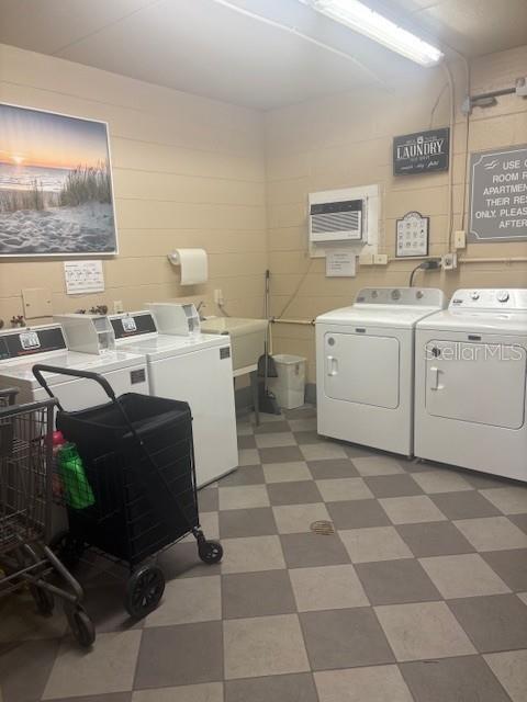 Image 18 of 24 For 147 Bluff View Drive 303