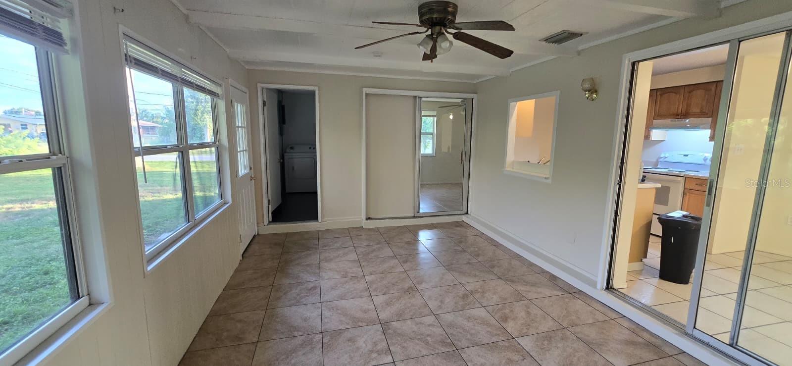 Image 10 of 21 For 401 Skylark Lane Nw