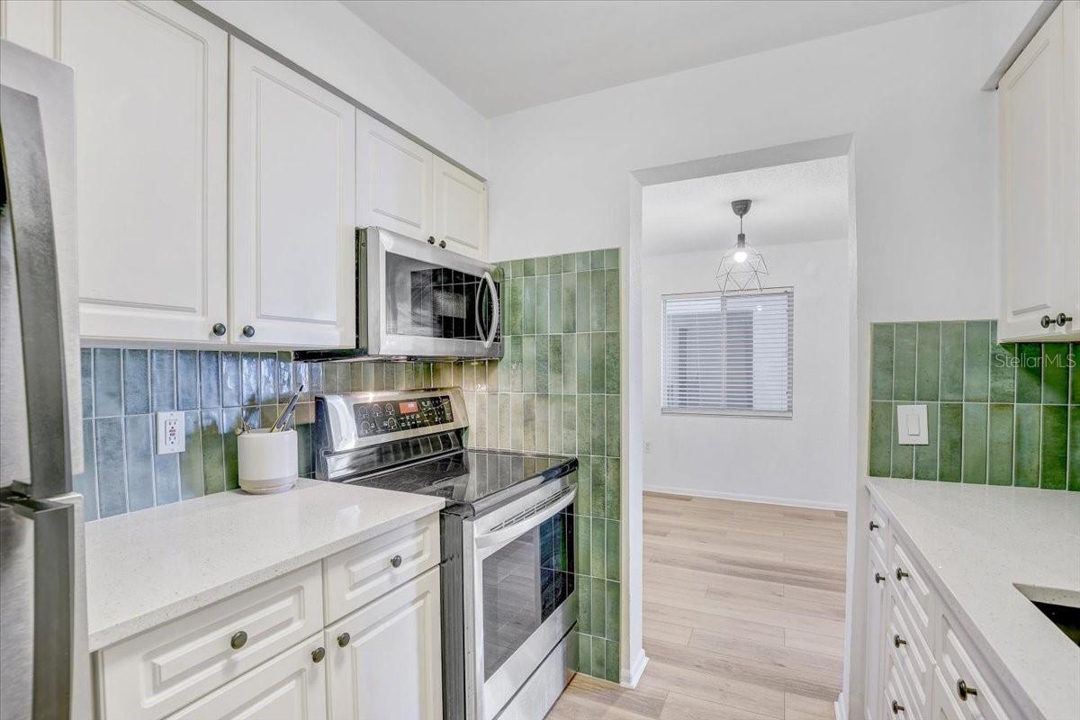 Image 9 of 34 For 350 79th Avenue N 204