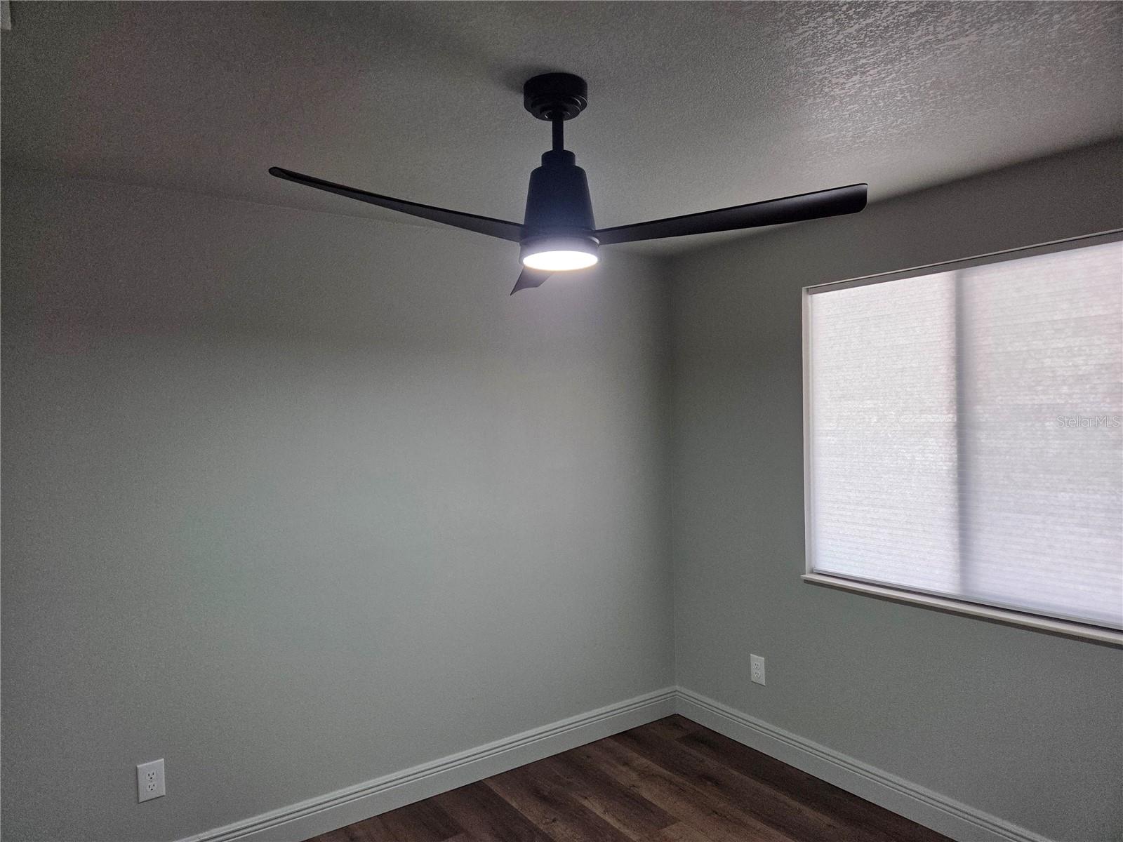 Image 21 of 26 For 604 Timber Bay Circle E