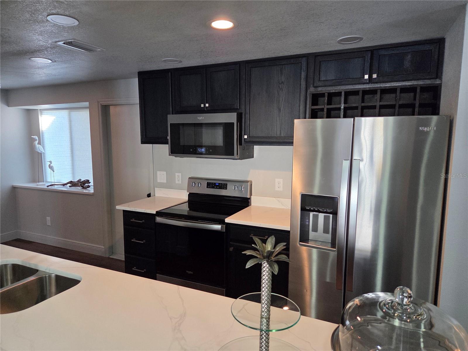 Image 9 of 26 For 604 Timber Bay Circle E