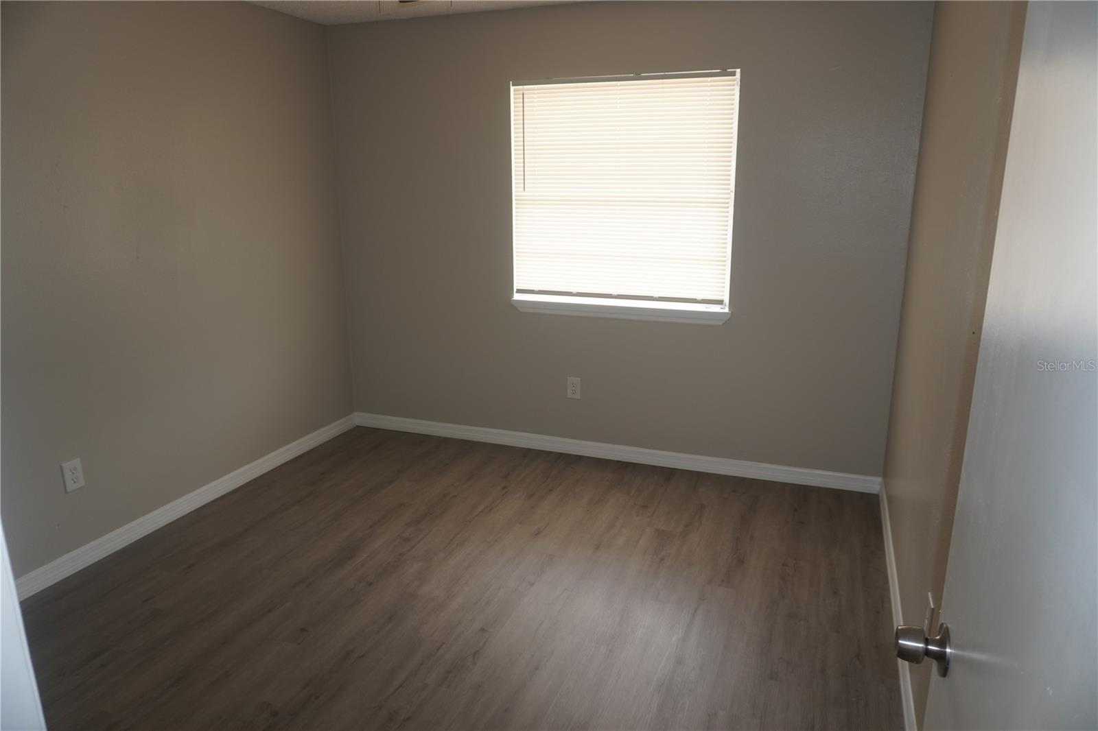 Image 11 of 12 For 8907 Willow Avenue 1-2