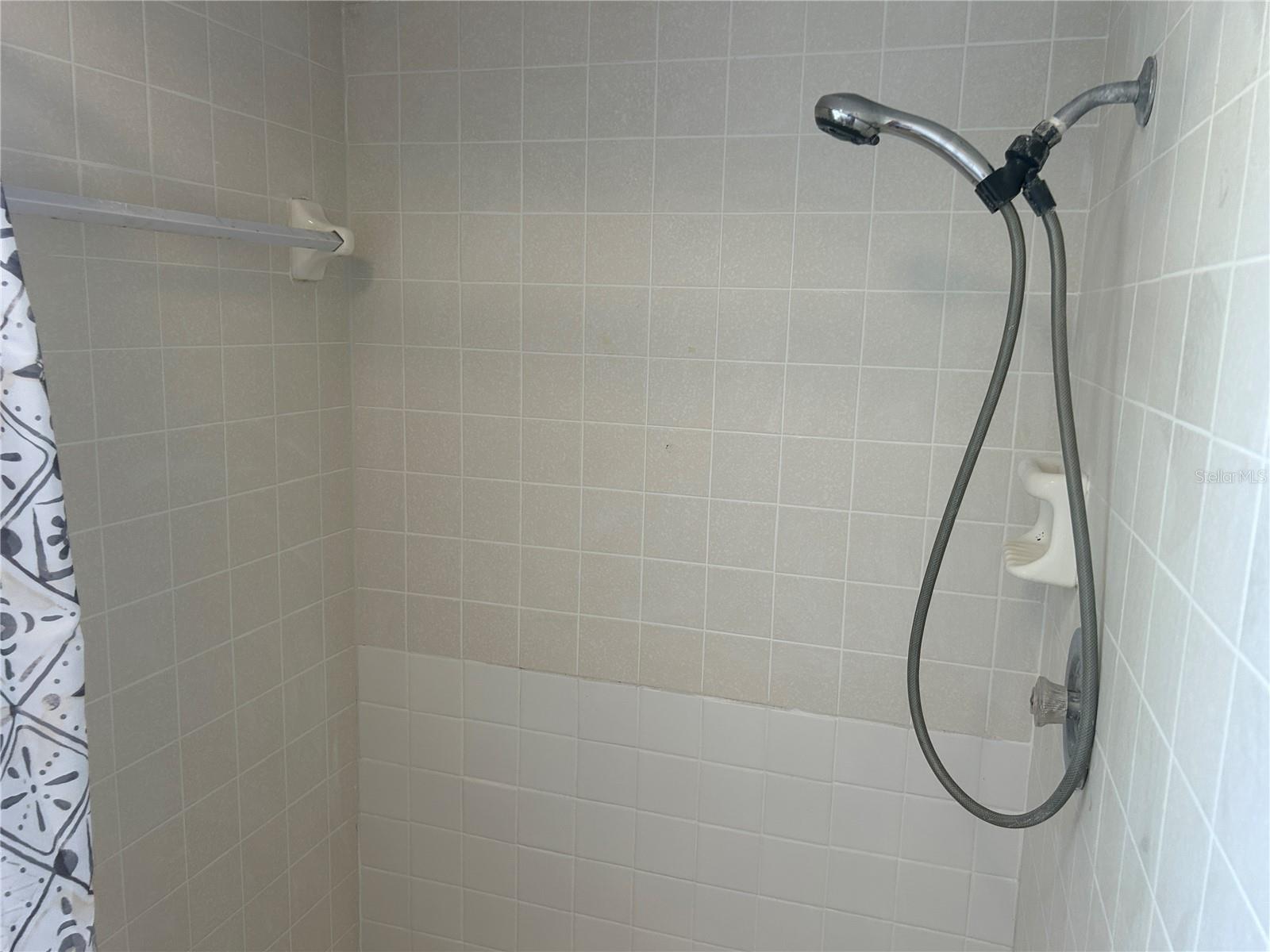 Image 13 of 27 For 6168 Mariner Boulevard