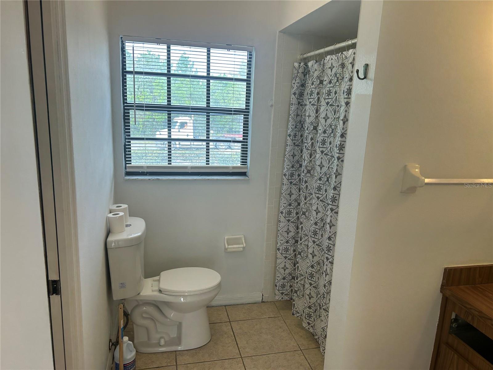 Image 14 of 27 For 6168 Mariner Boulevard