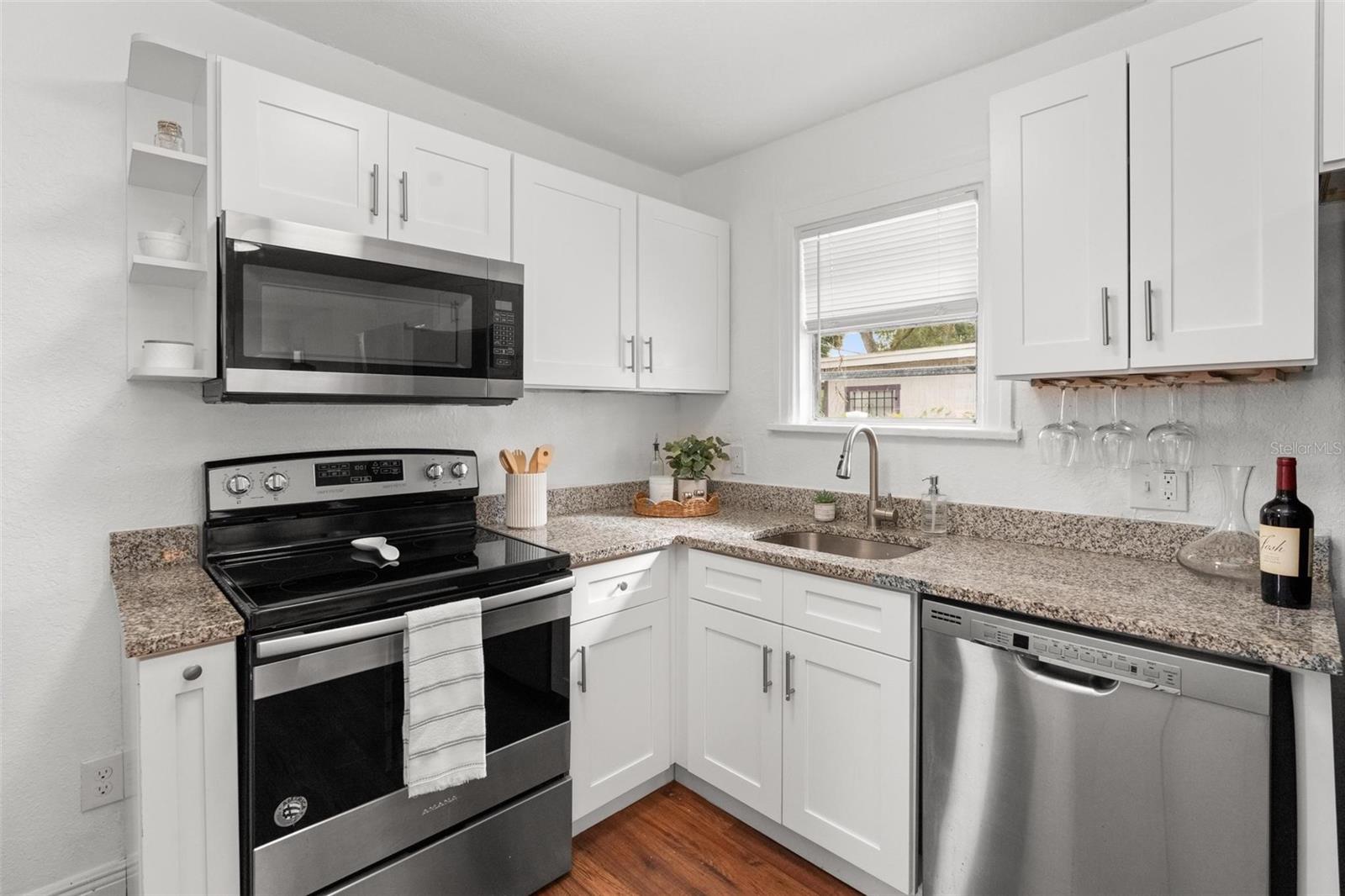 Image 25 of 30 For 2331 16th Avenue S