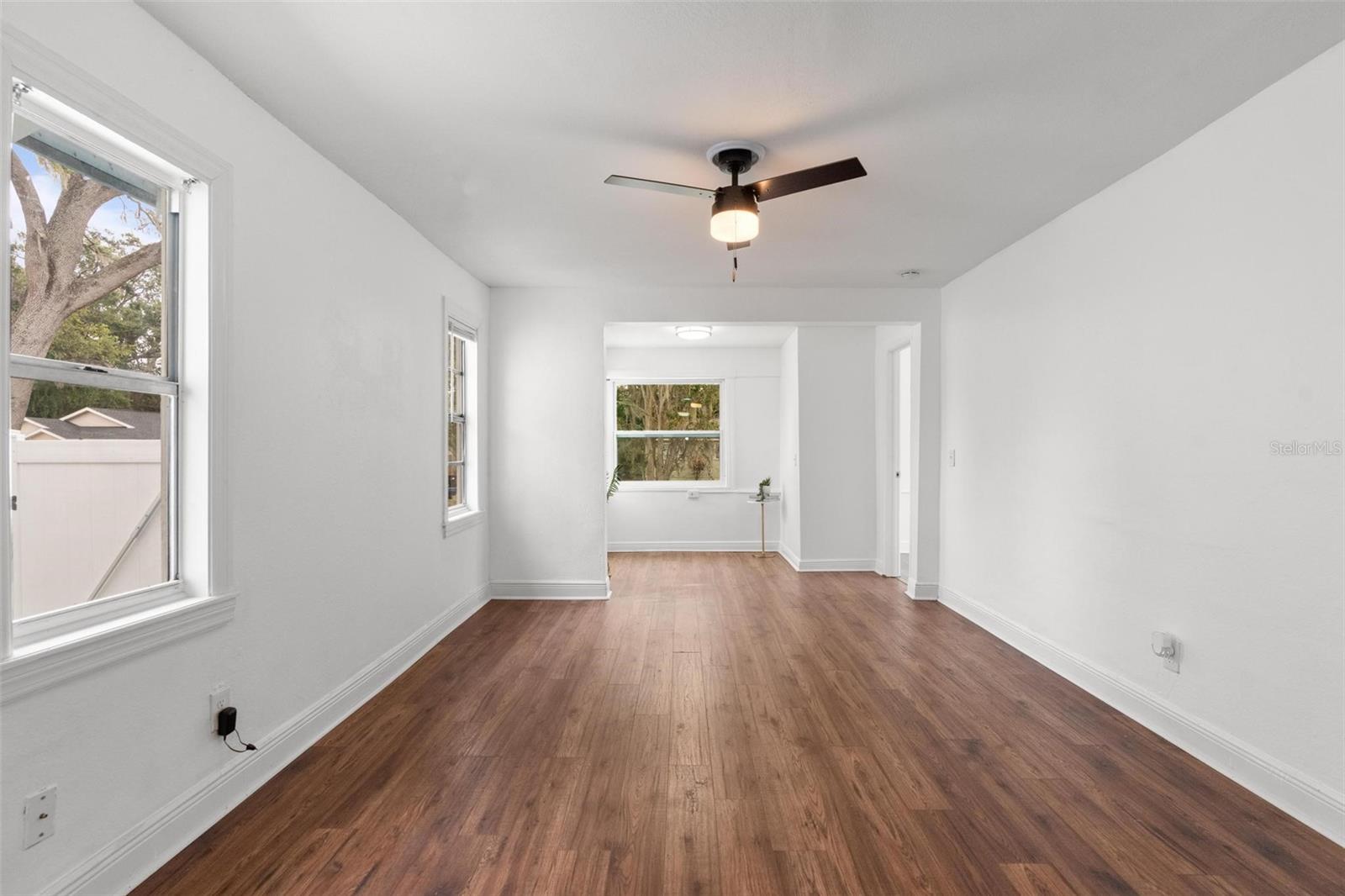 Image 8 of 30 For 2331 16th Avenue S