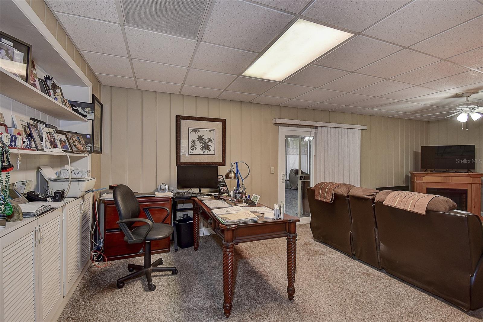 Image 11 of 30 For 594 Deville Drive E