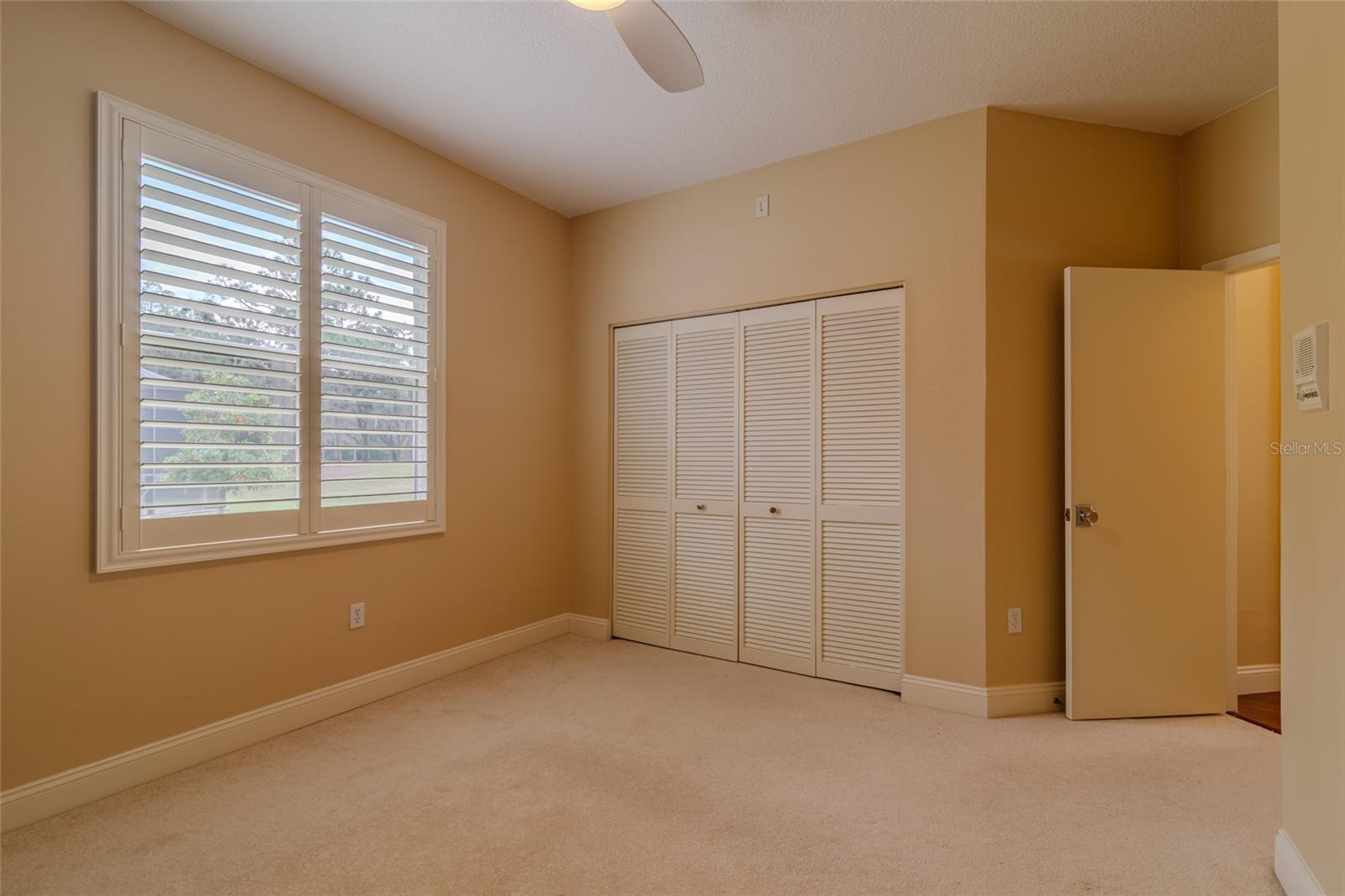 Image 60 of 74 For 4992 Augusta Avenue