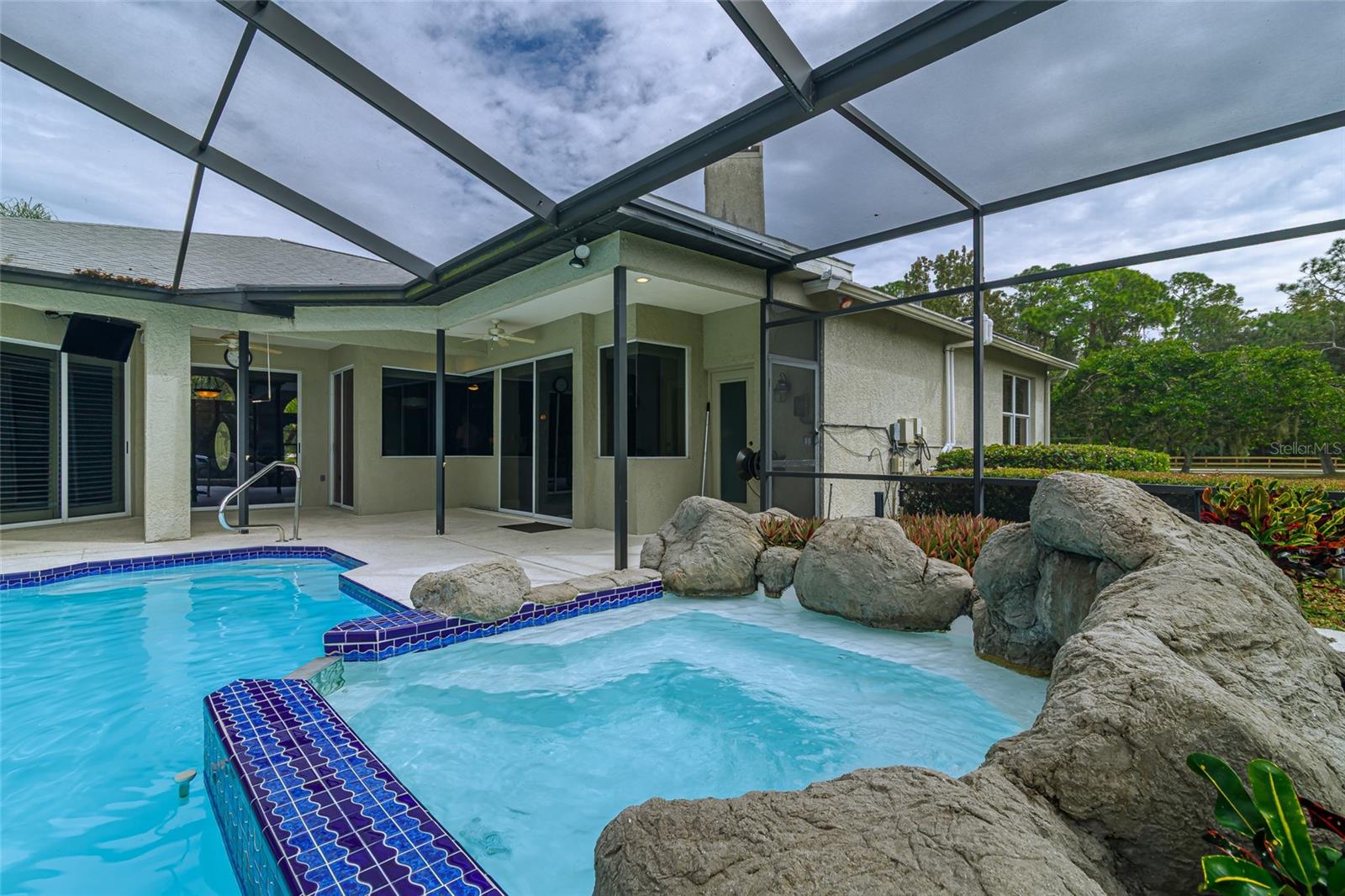 Image 68 of 74 For 4992 Augusta Avenue