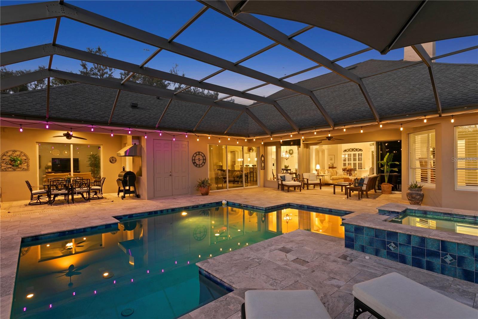 Listing photo id 36 for 15817 Sorawater Drive