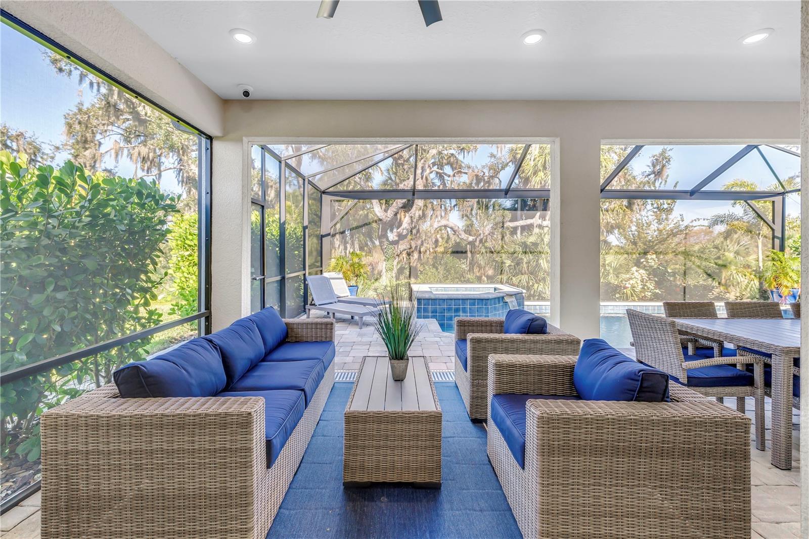 Image 33 of 41 For 10735 Spring Tide Way