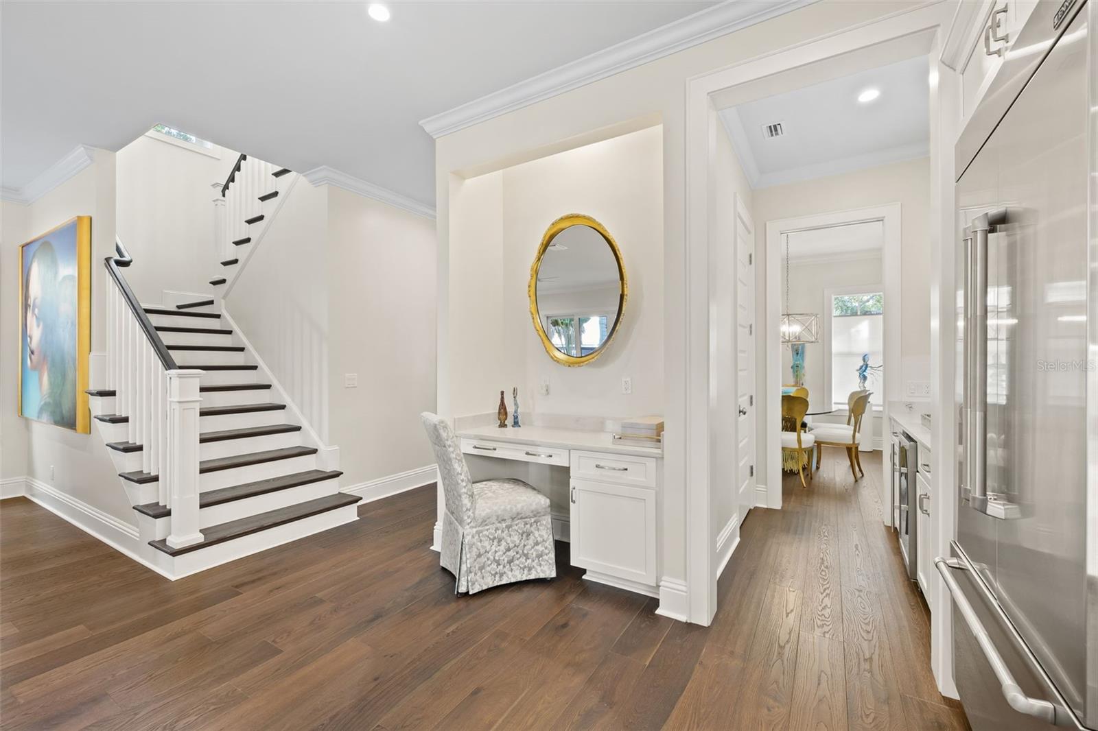 Image 21 of 59 For 319 12th Avenue Ne