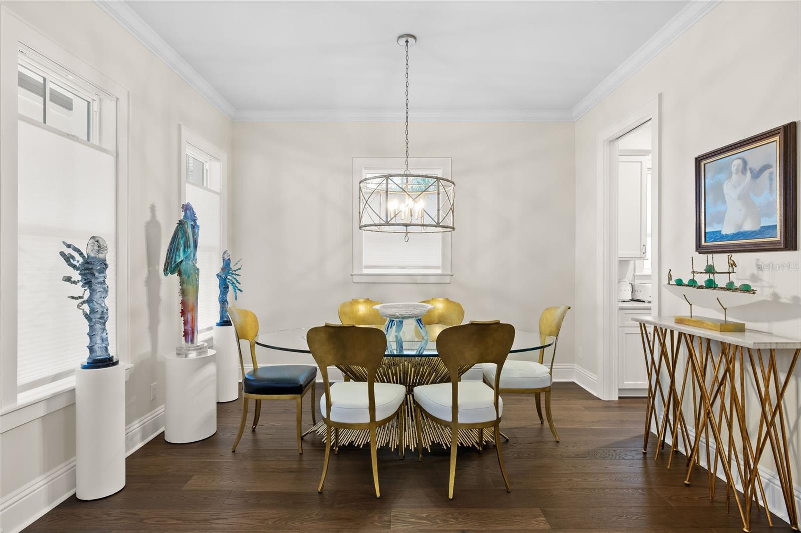 Image 23 of 59 For 319 12th Avenue Ne