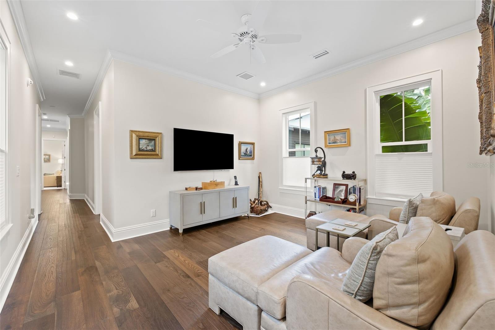 Image 39 of 59 For 319 12th Avenue Ne