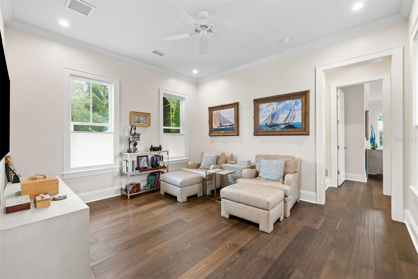 Image 41 of 59 For 319 12th Avenue Ne