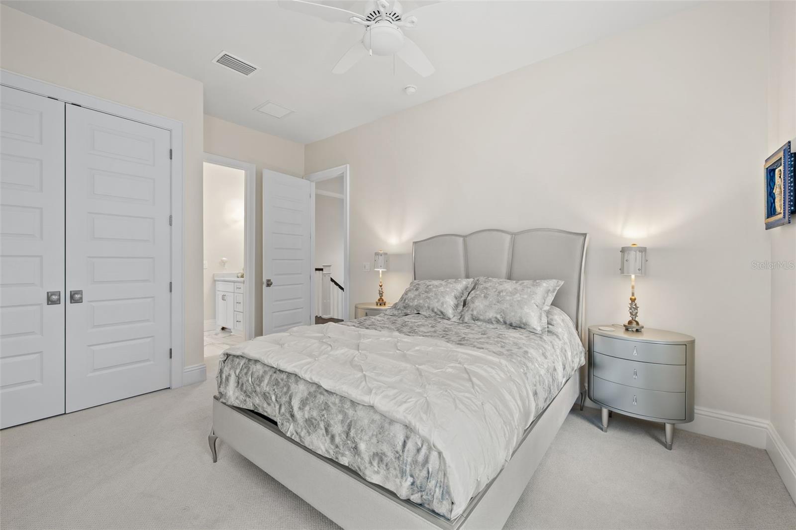 Image 45 of 59 For 319 12th Avenue Ne