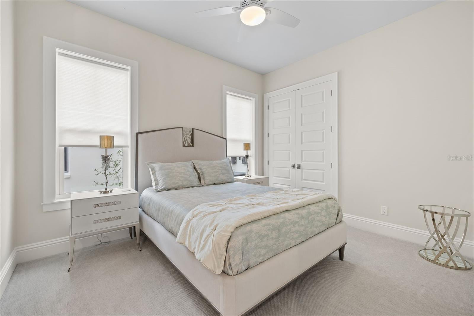 Image 49 of 59 For 319 12th Avenue Ne