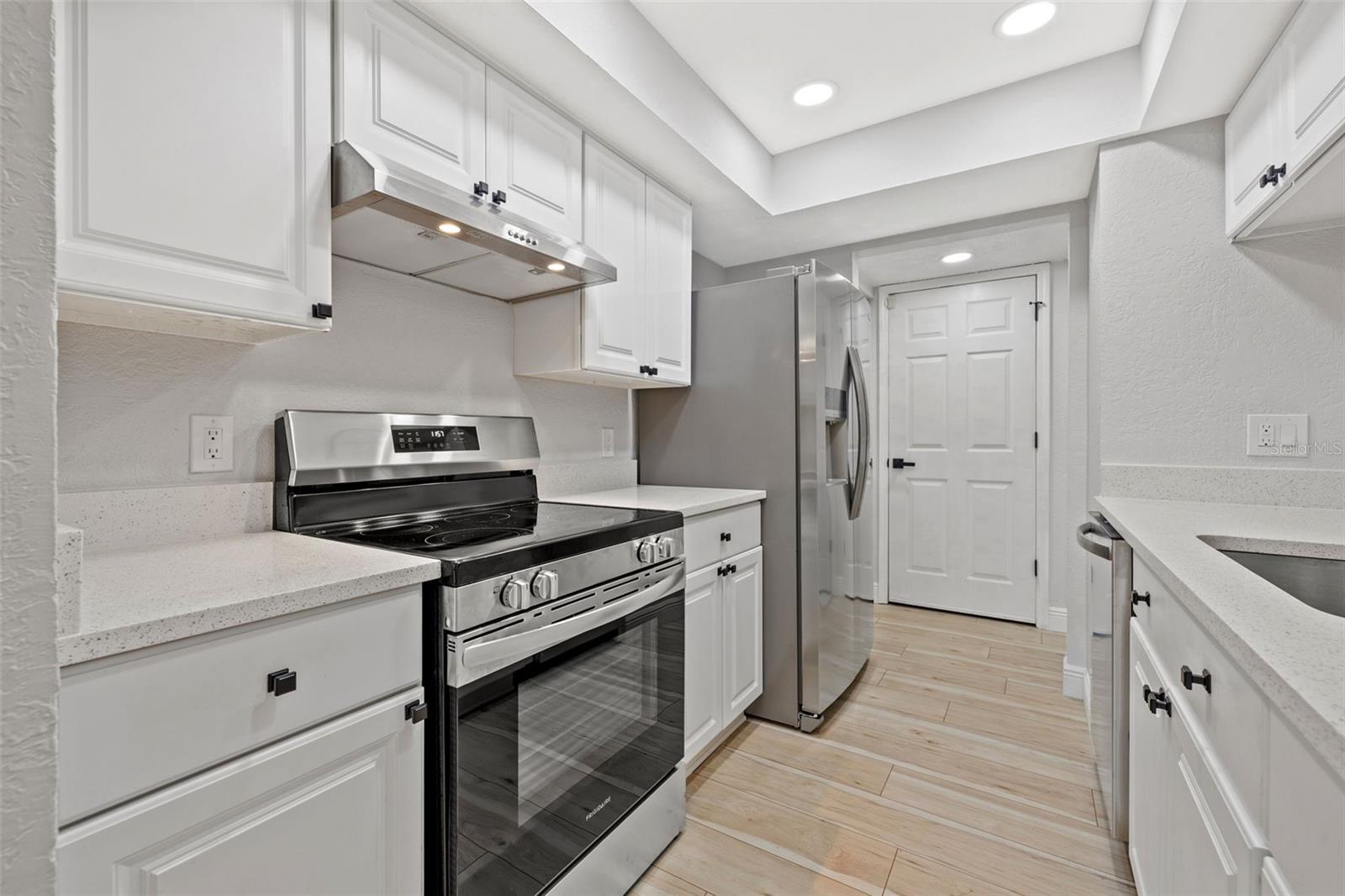 Image 6 of 26 For 12411 Titus Court 12411