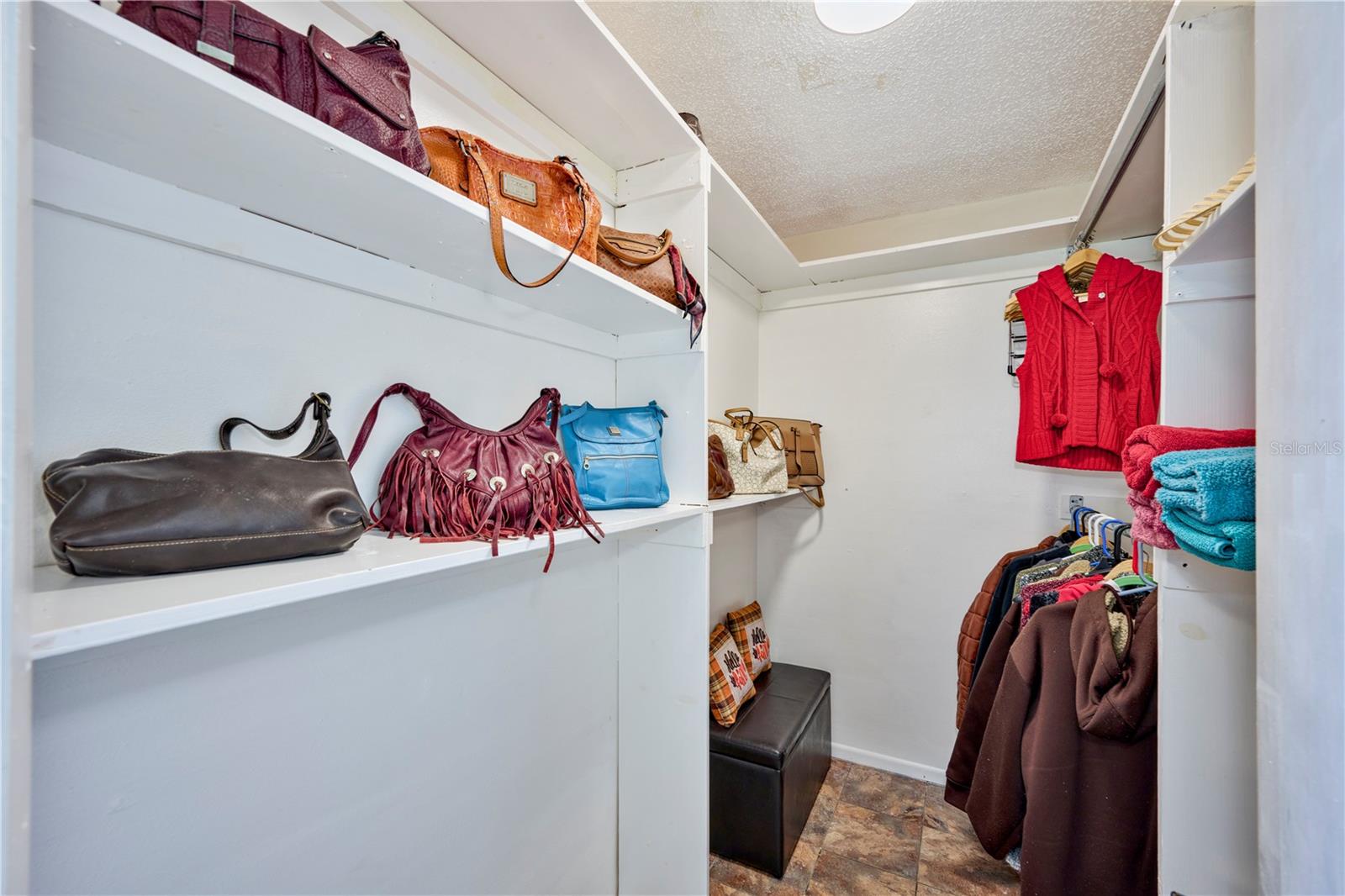 Image 24 of 46 For 2471 Park Avenue