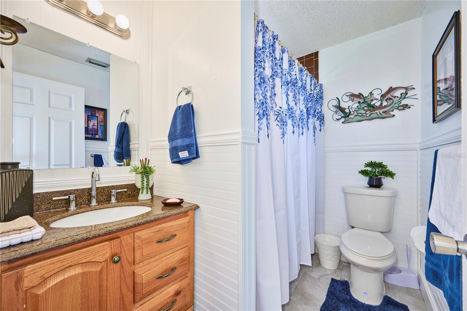 Image 25 of 46 For 2471 Park Avenue