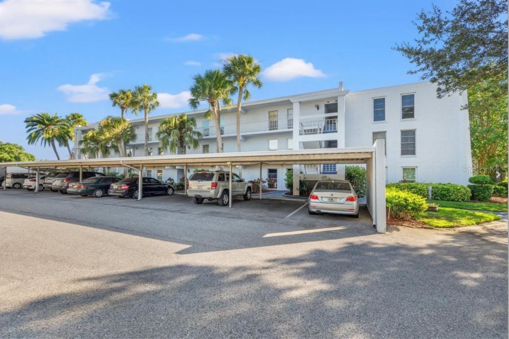 Image 4 of 61 For 225 Country Club Drive C132