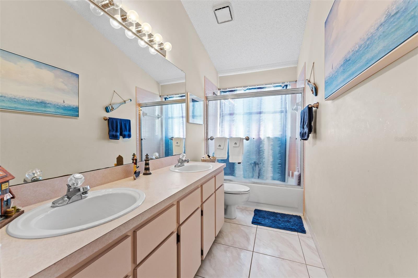 Image 41 of 64 For 11429 Zenith Circle