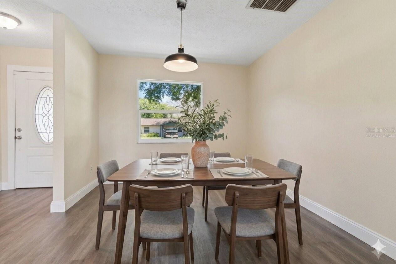 Image 9 of 41 For 4028 Truman Drive