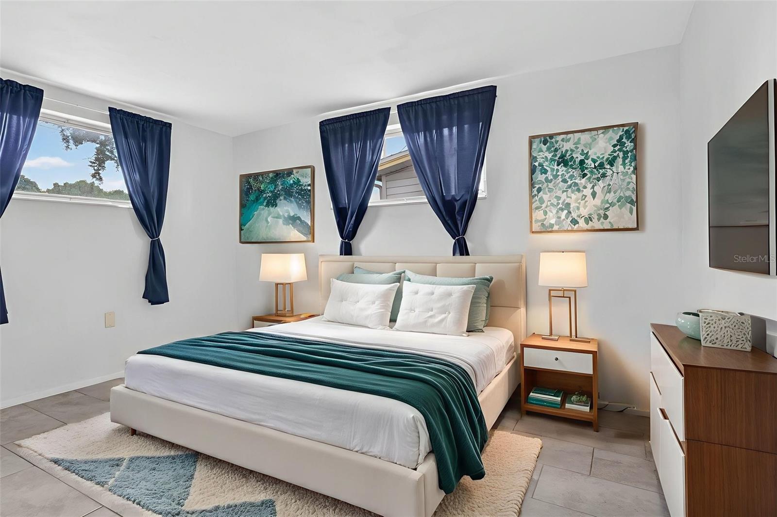 Image 22 of 43 For 3632 Pensdale Drive