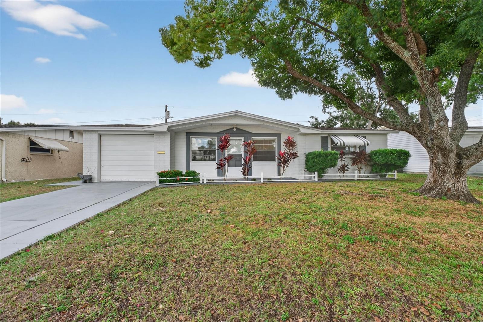 Image 4 of 43 For 3632 Pensdale Drive