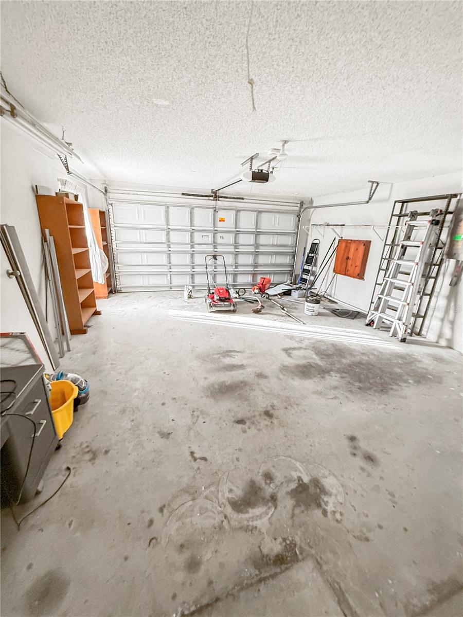 Image 36 of 36 For 8143 Wooden Drive