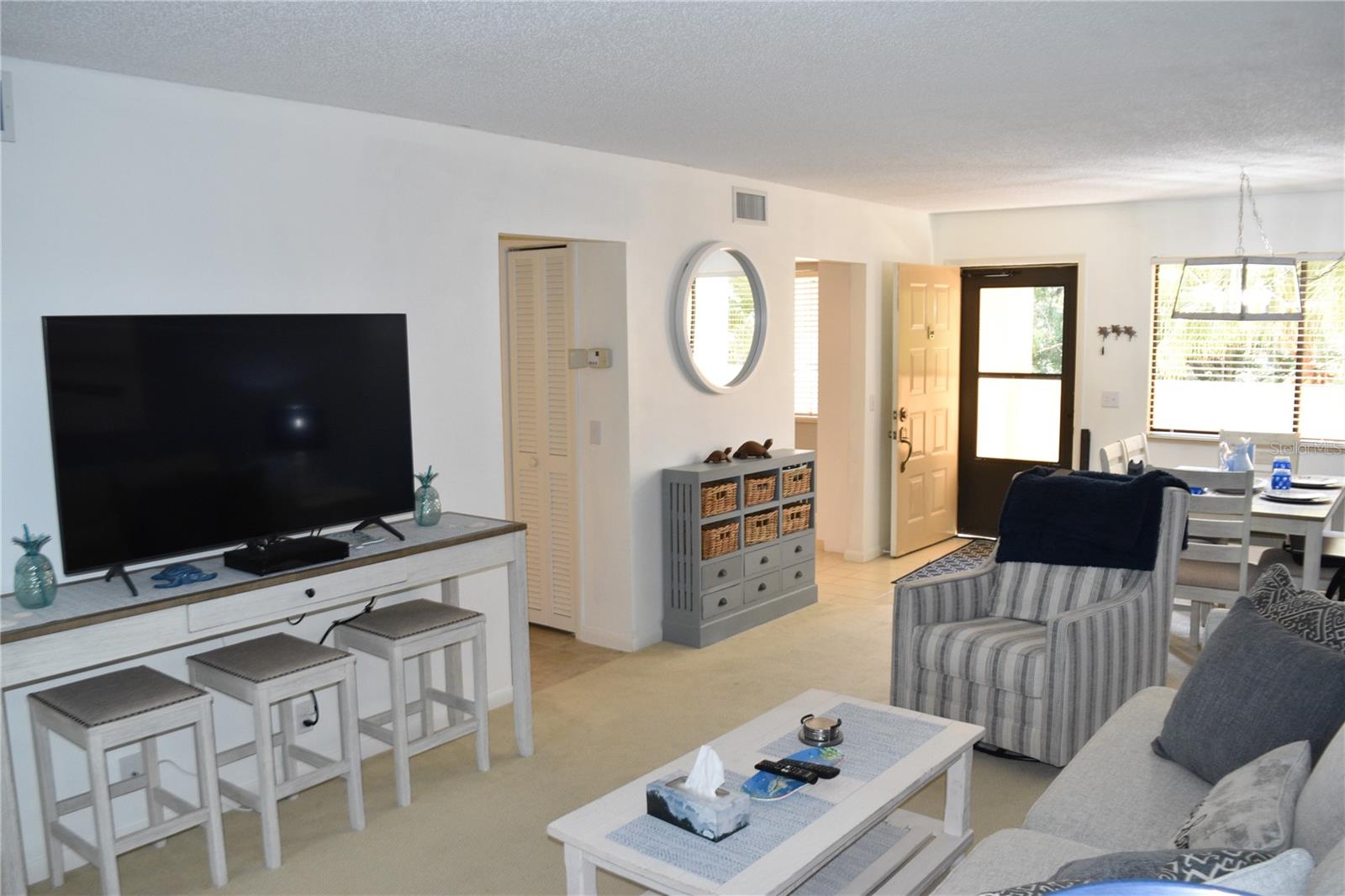 Image 14 of 59 For 3062 Eastland Boulevard D206