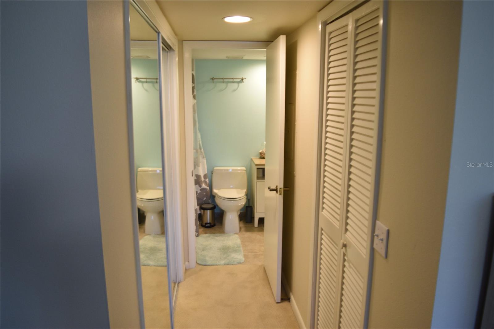 Image 30 of 59 For 3062 Eastland Boulevard D206