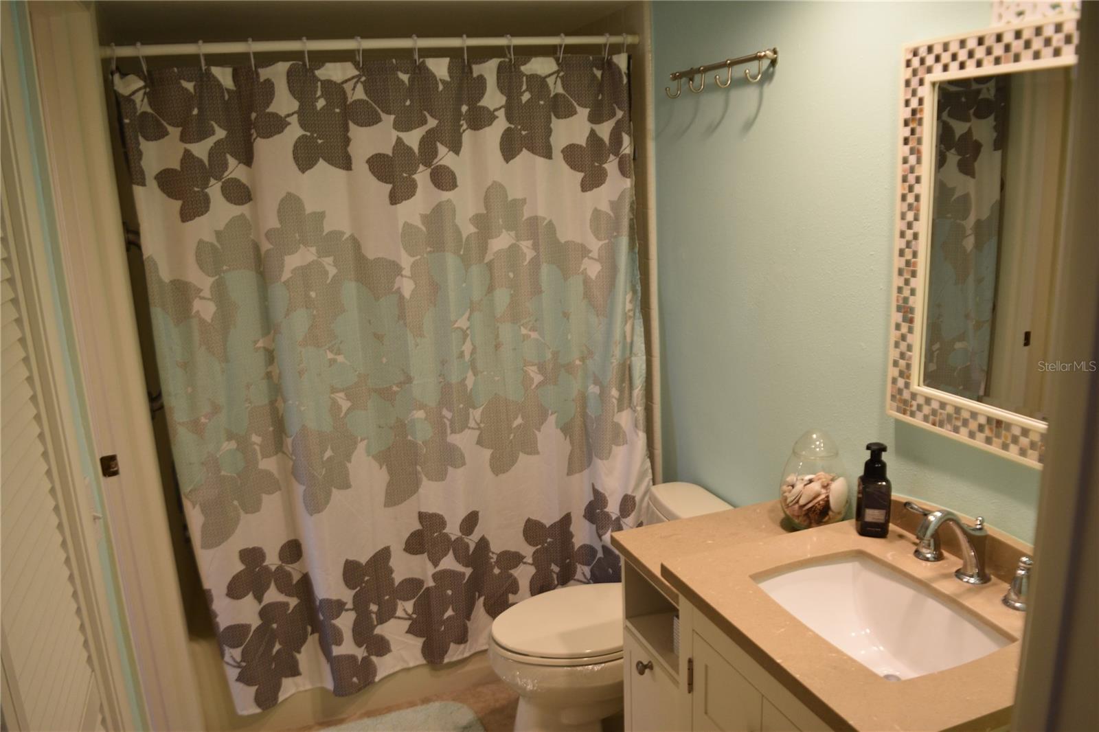 Image 32 of 59 For 3062 Eastland Boulevard D206