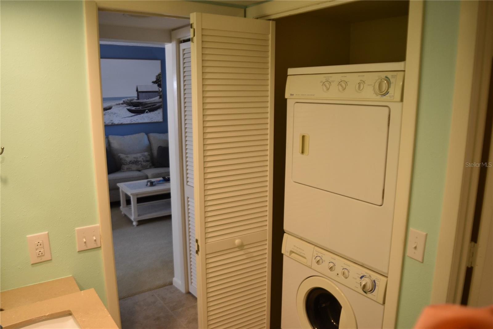 Image 36 of 59 For 3062 Eastland Boulevard D206