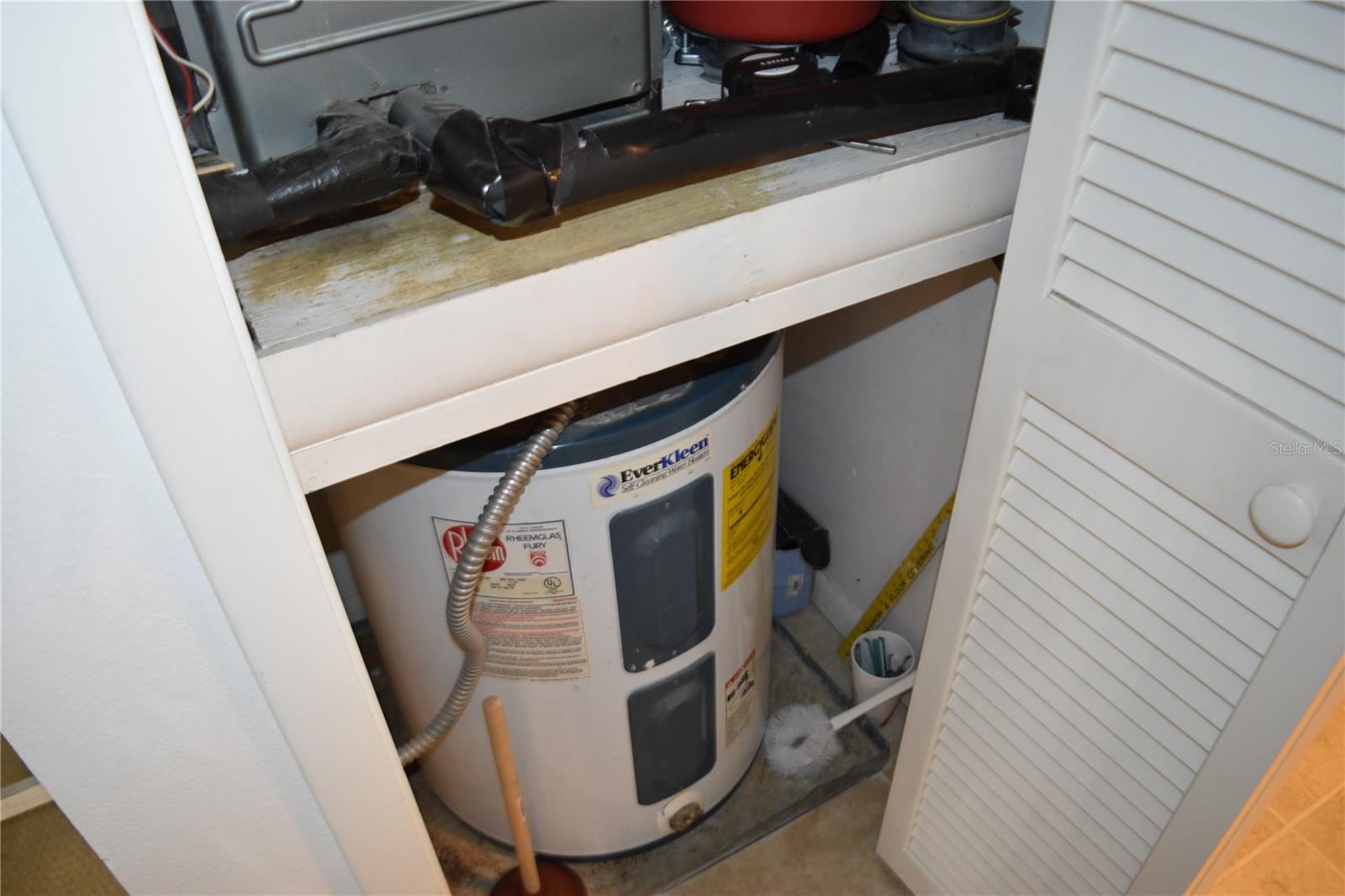 Image 56 of 59 For 3062 Eastland Boulevard D206