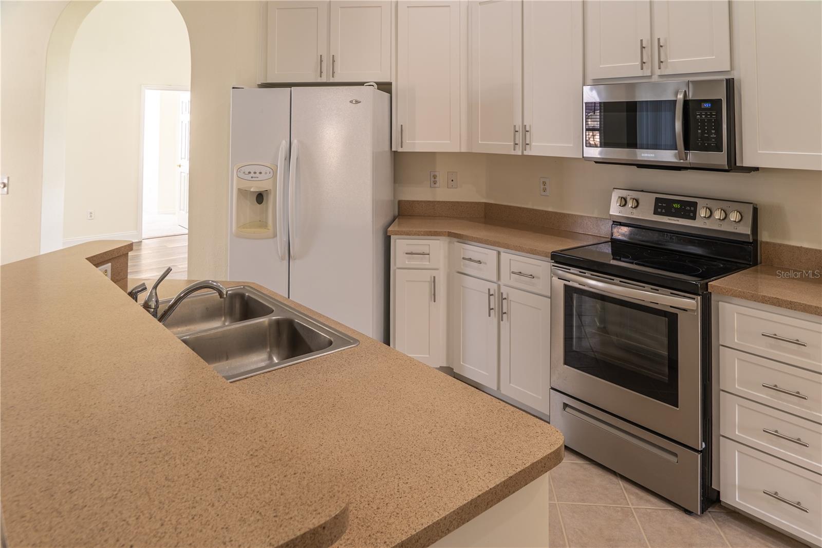 Image 28 of 60 For 9301 Sunnyoak Drive