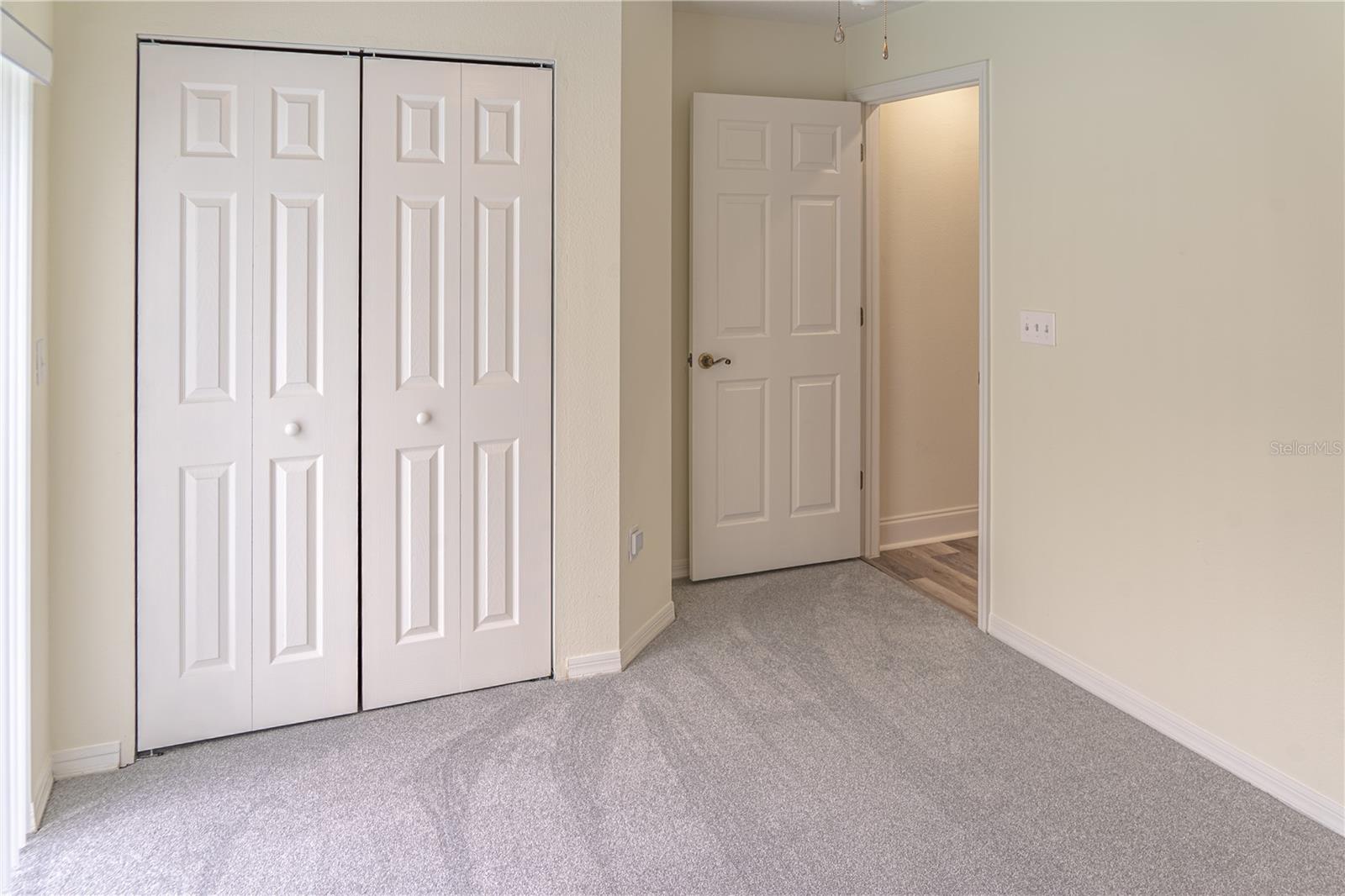 Image 42 of 60 For 9301 Sunnyoak Drive