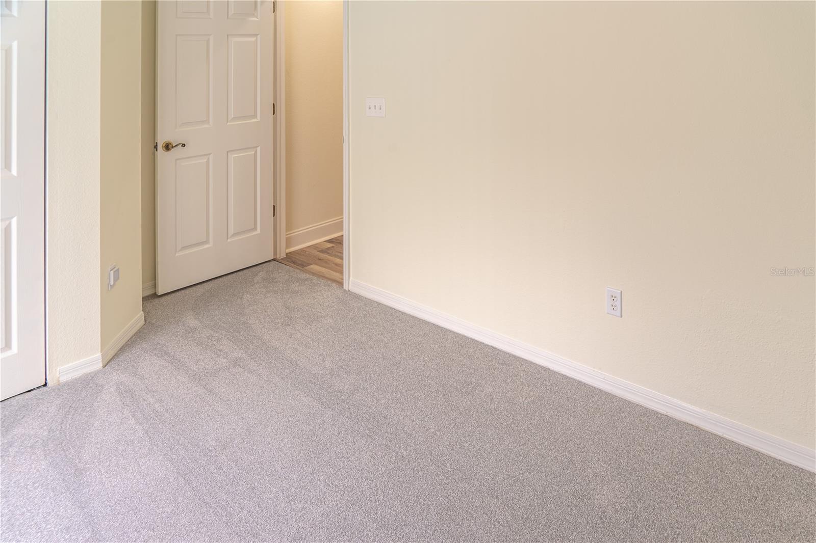 Image 43 of 60 For 9301 Sunnyoak Drive