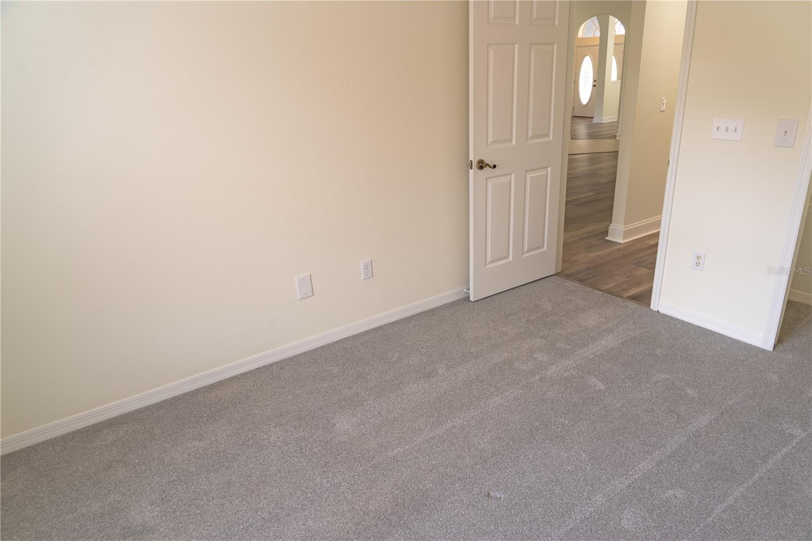 Image 50 of 60 For 9301 Sunnyoak Drive