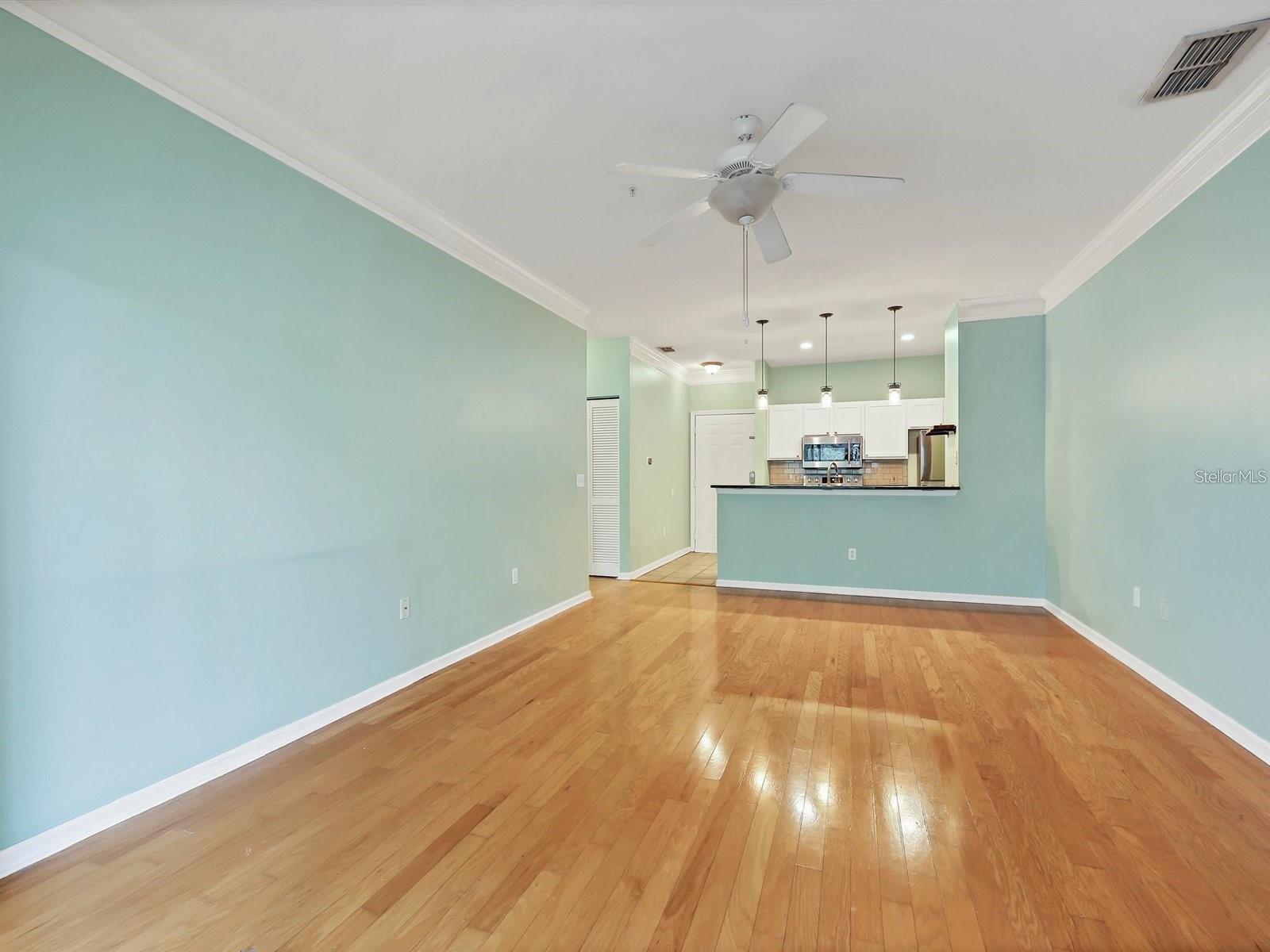 Image 10 of 50 For 4207 Dale Mabry Highway 9309