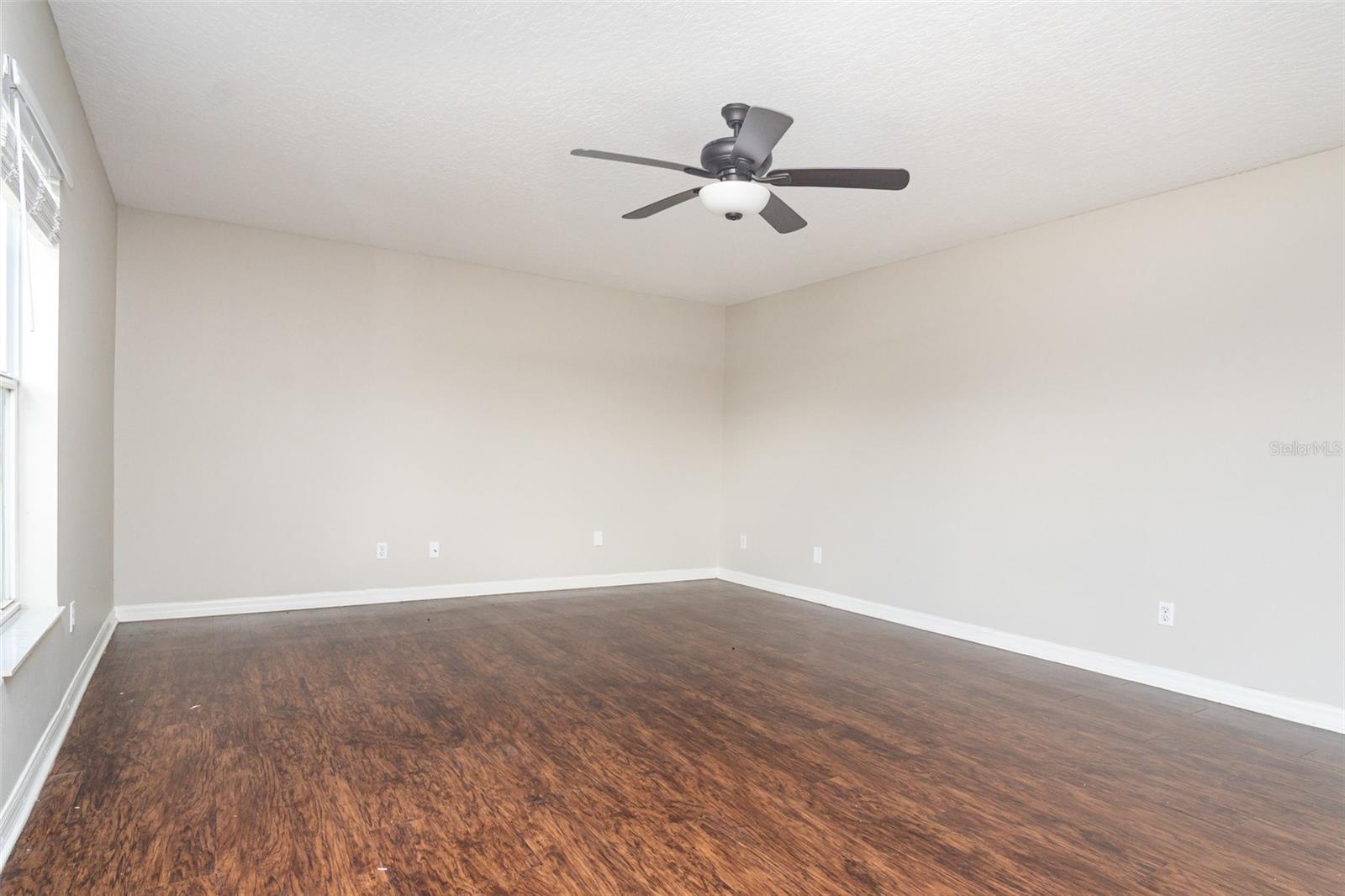 Image 8 of 30 For 762 Sterling Spring Road