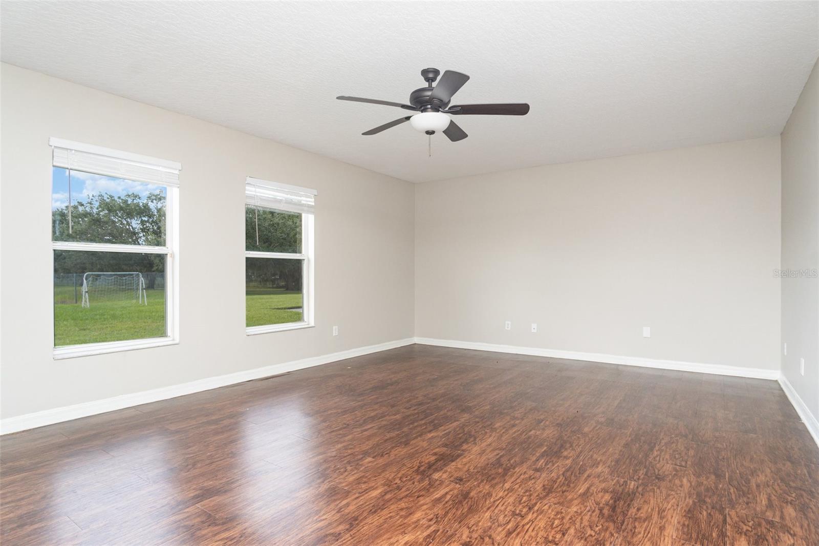 Image 9 of 30 For 762 Sterling Spring Road