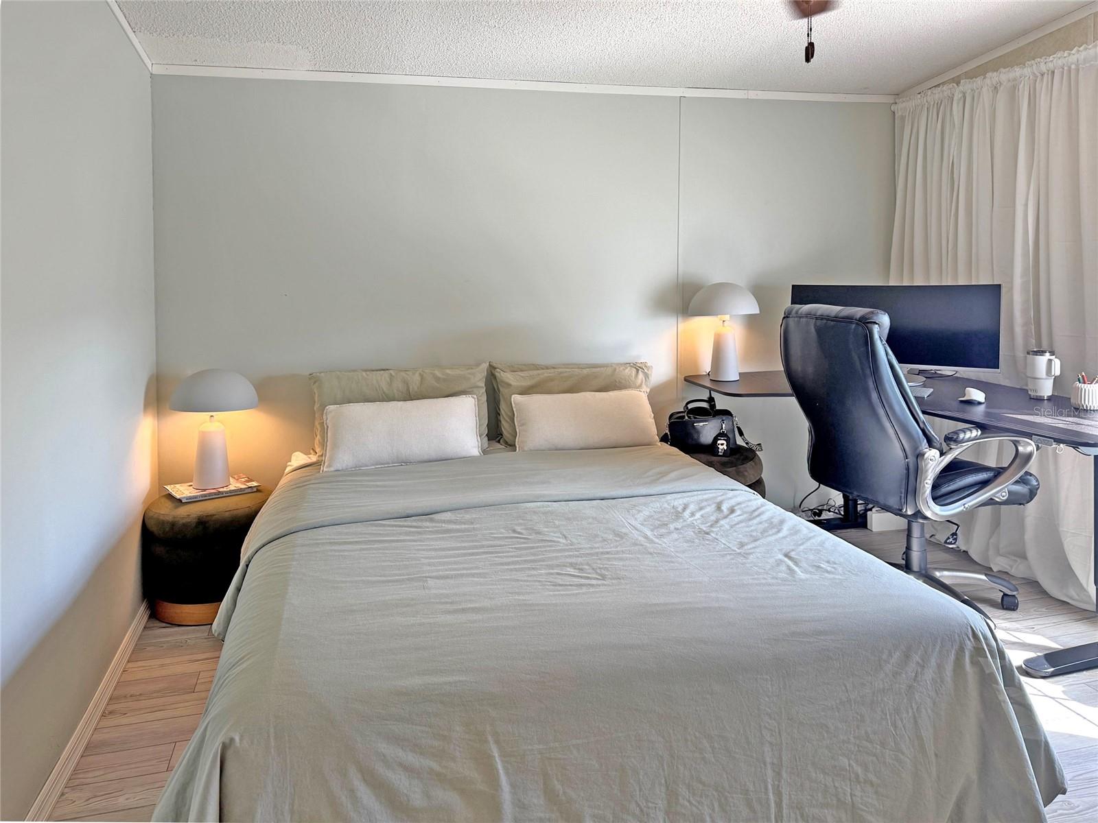 Image 21 of 38 For 10101 Burnt Store Road 118