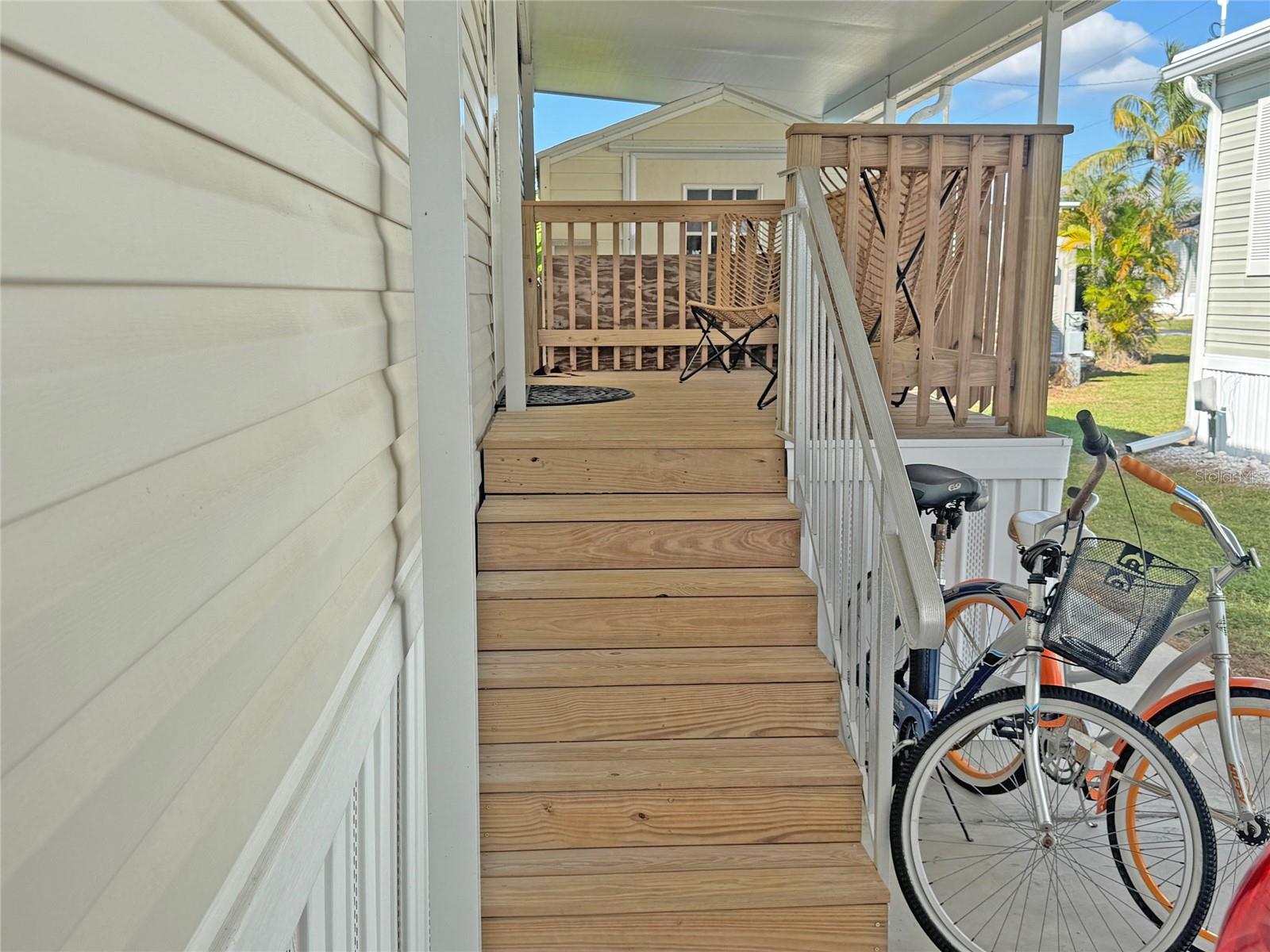 Image 26 of 38 For 10101 Burnt Store Road 118