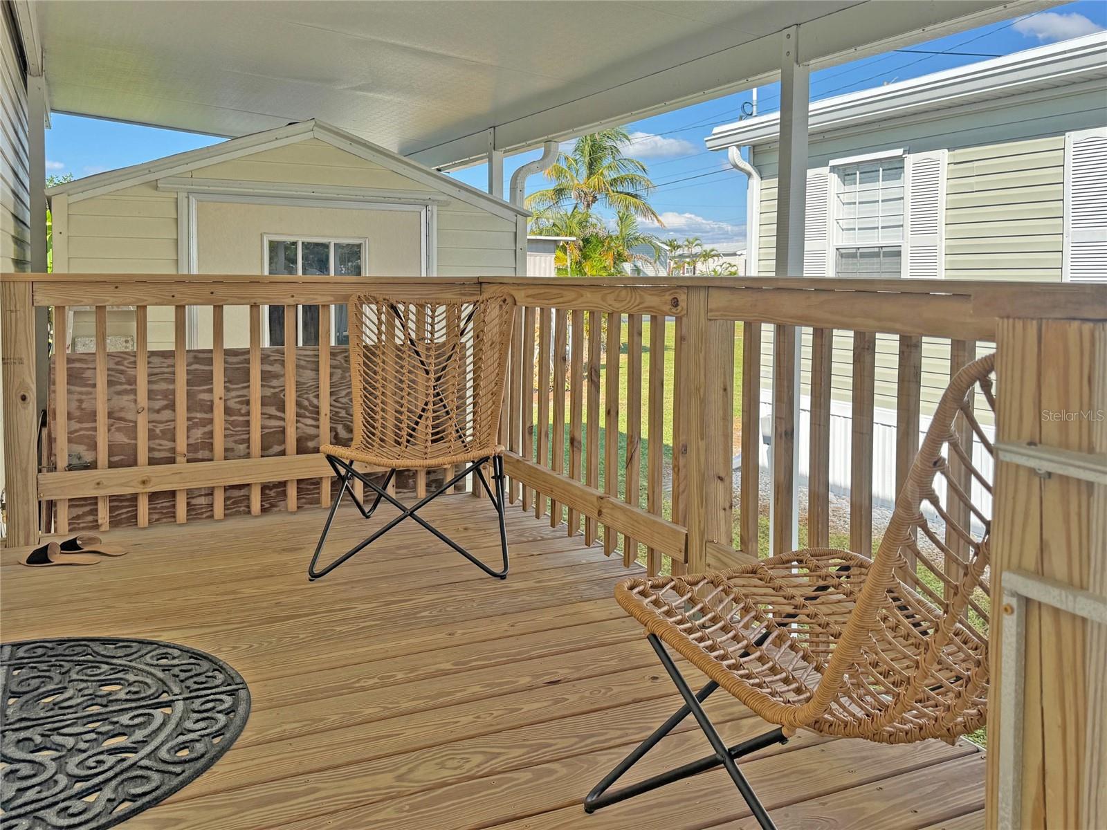 Image 27 of 38 For 10101 Burnt Store Road 118