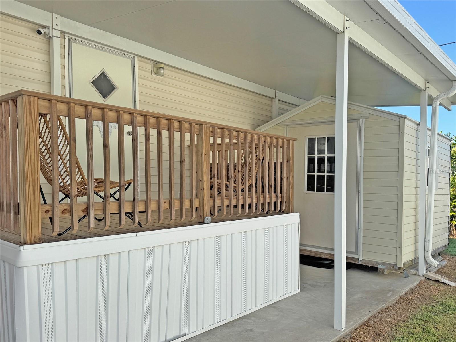 Image 28 of 38 For 10101 Burnt Store Road 118